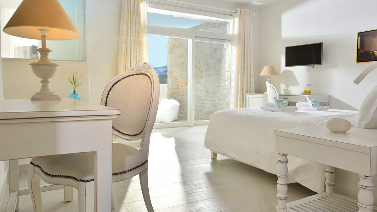 Villa 3 Bedroom with Indoor Jacuzzi and Terrace